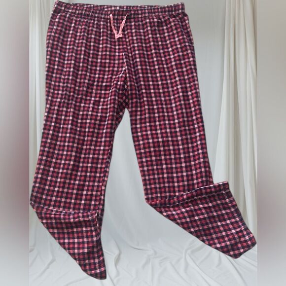 Old Navy Women’s Checkered Flannel Pajama Pants! - Picture 1 of 11